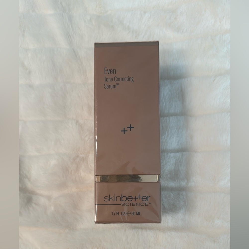 Even Tone Correcting Serum ✨Accepting reasonable offers only!!!!!!!!!!